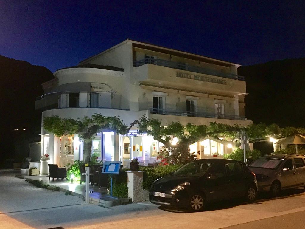 Hotel Mediterranee Le Lavandou Zewnętrze zdjęcie