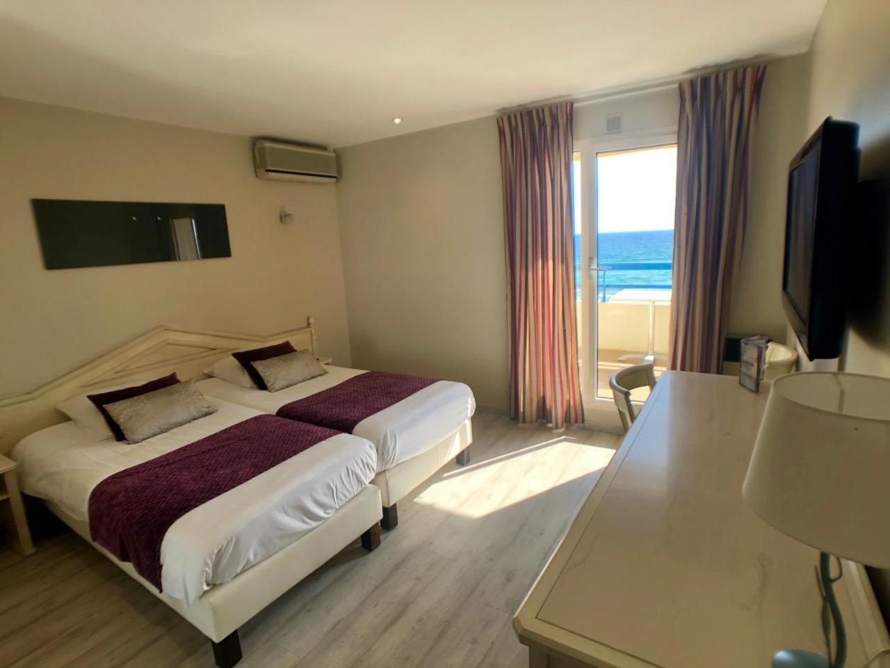 Hotel Mediterranee Le Lavandou Zewnętrze zdjęcie